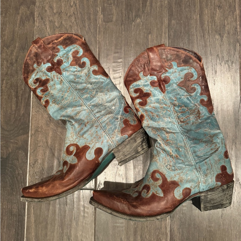 LANE Cowboy Boots